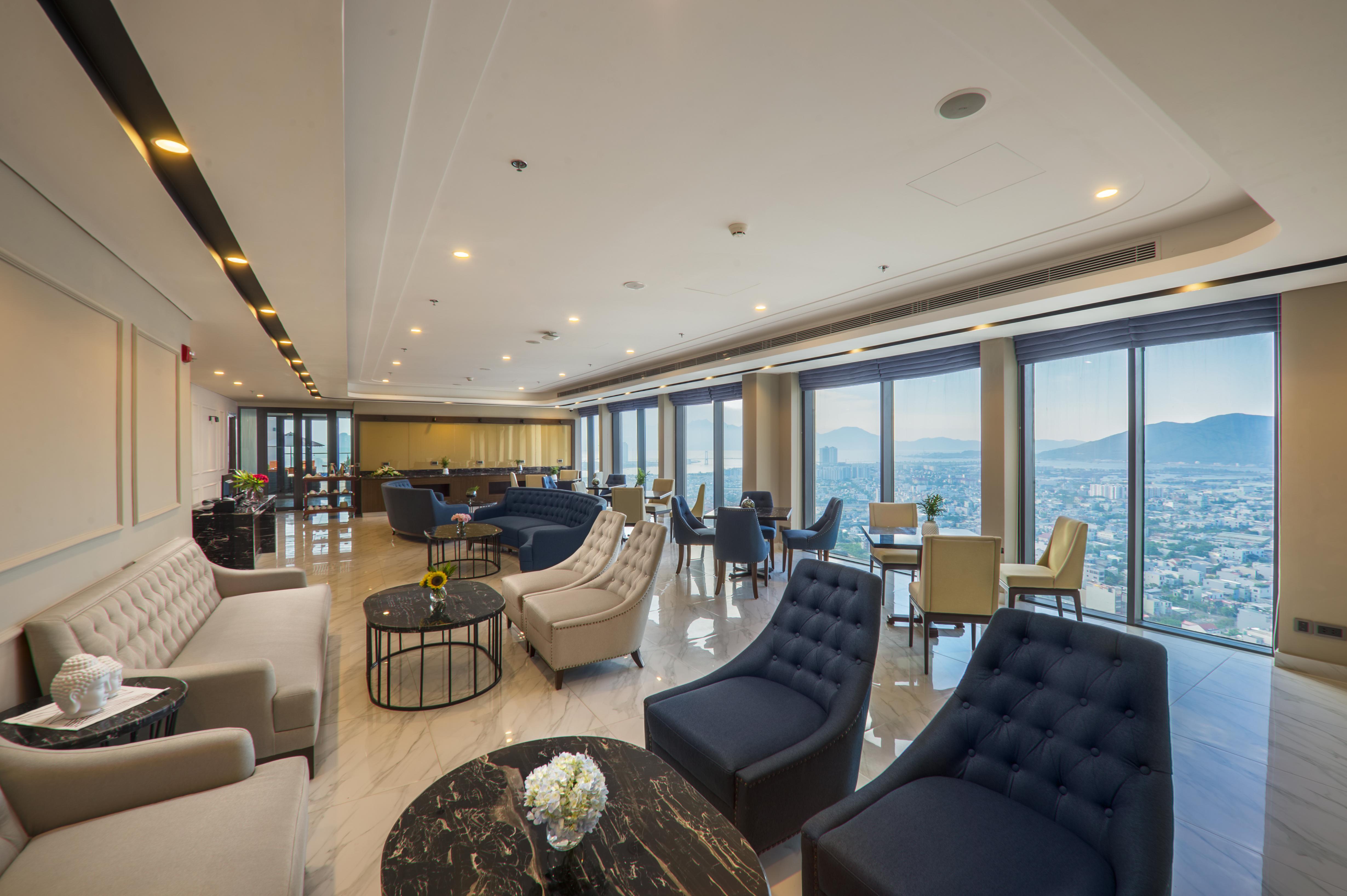Altara Suites Da Nang By Ahg Extérieur photo