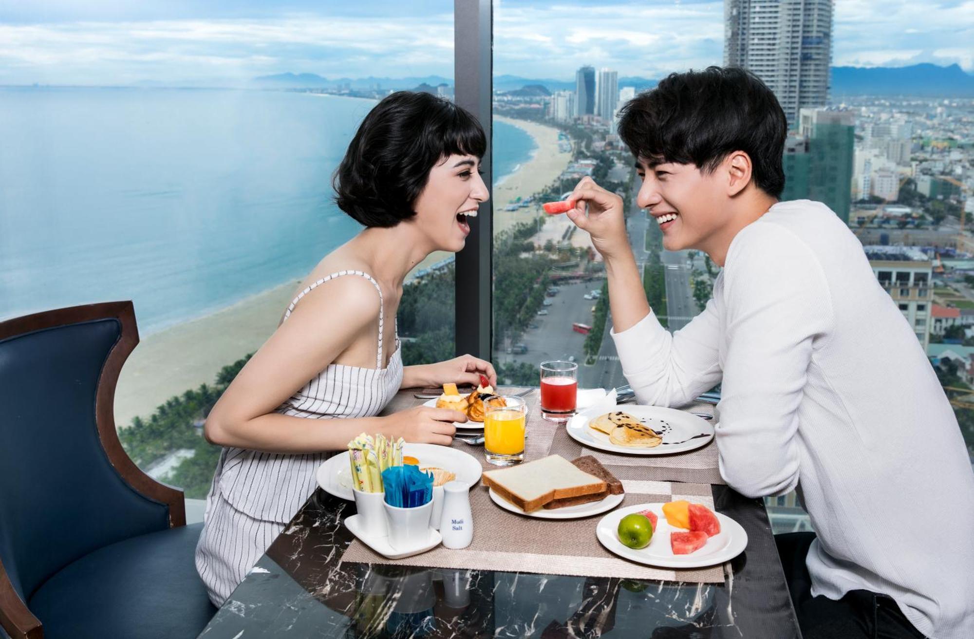 Altara Suites Da Nang By Ahg Extérieur photo