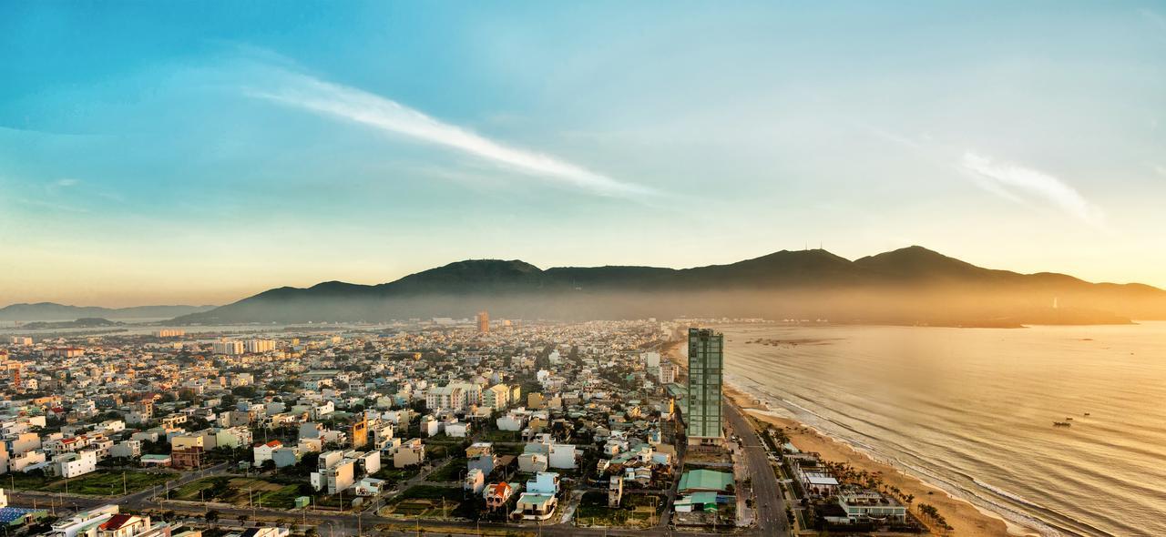 Altara Suites Da Nang By Ahg Extérieur photo