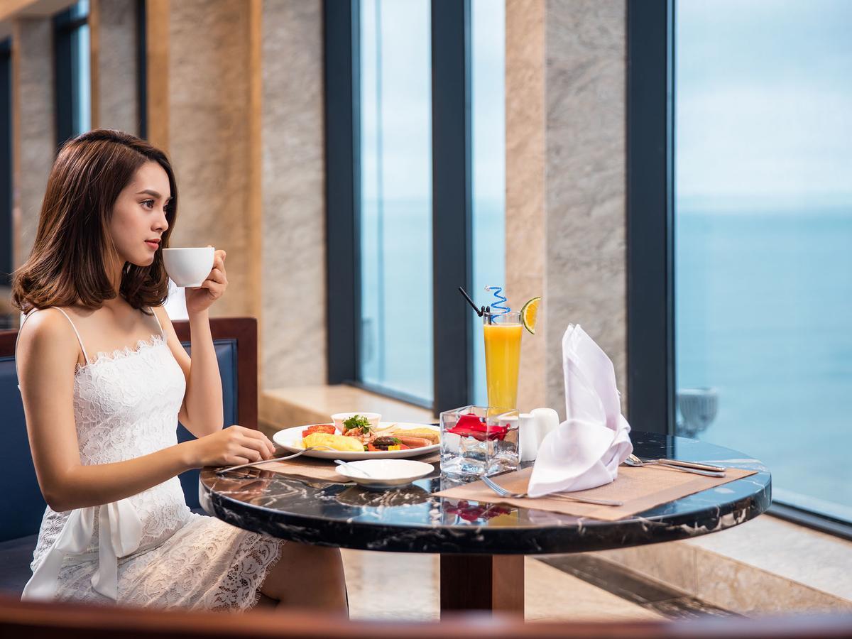 Altara Suites Da Nang By Ahg Extérieur photo